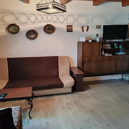 Varljivo Leto, Fruska Gora Holiday home