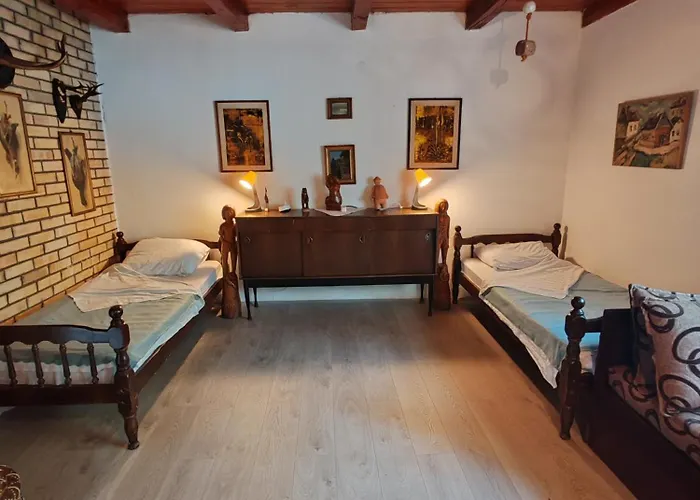 Varljivo Leto, Fruska Gora * Cortanovci