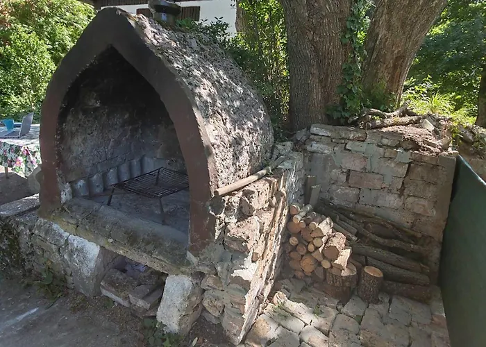 Varljivo Leto, Fruska Gora Дом отдыха Cortanovci